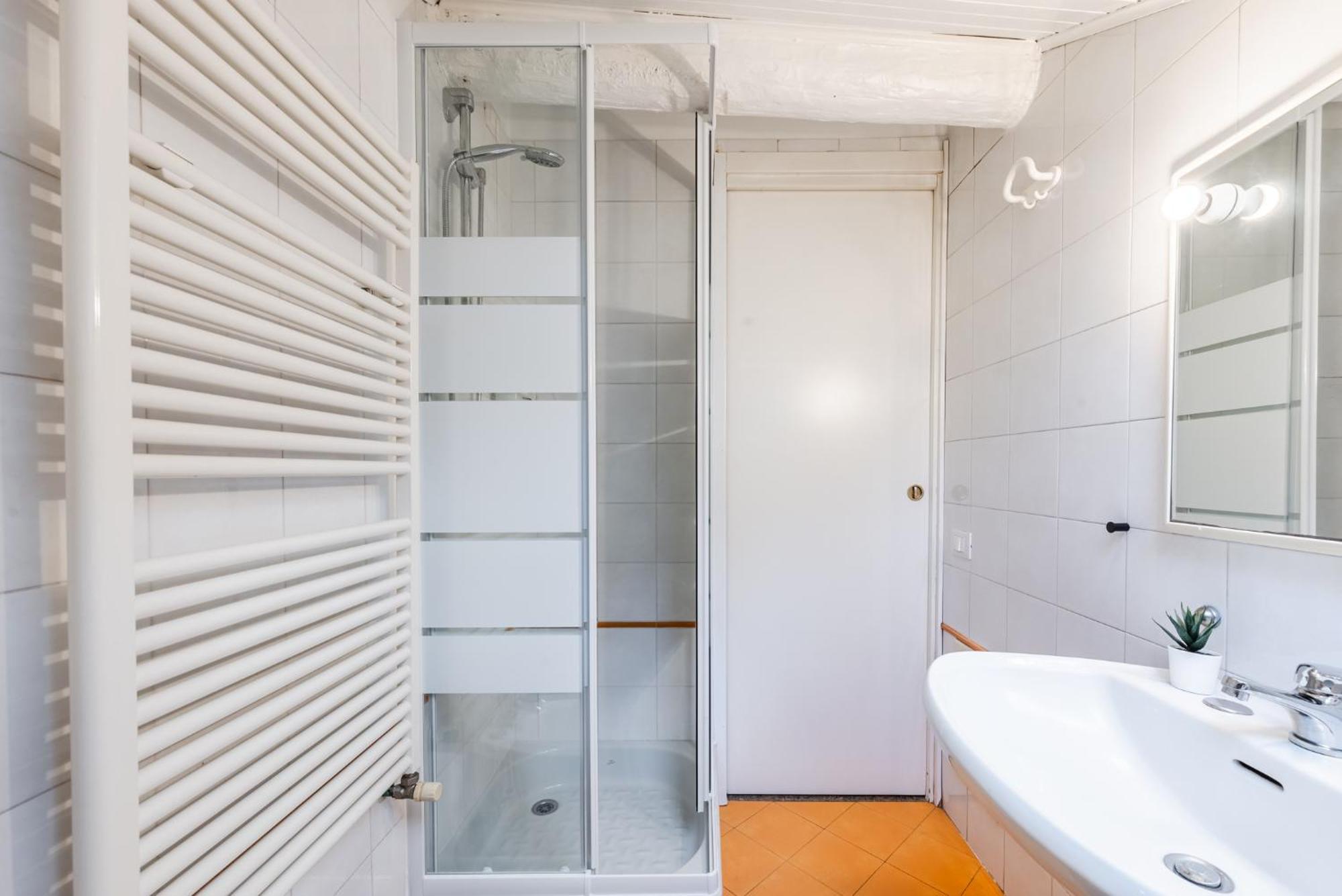Appartement The White Jungle - San Babila Attic Milan